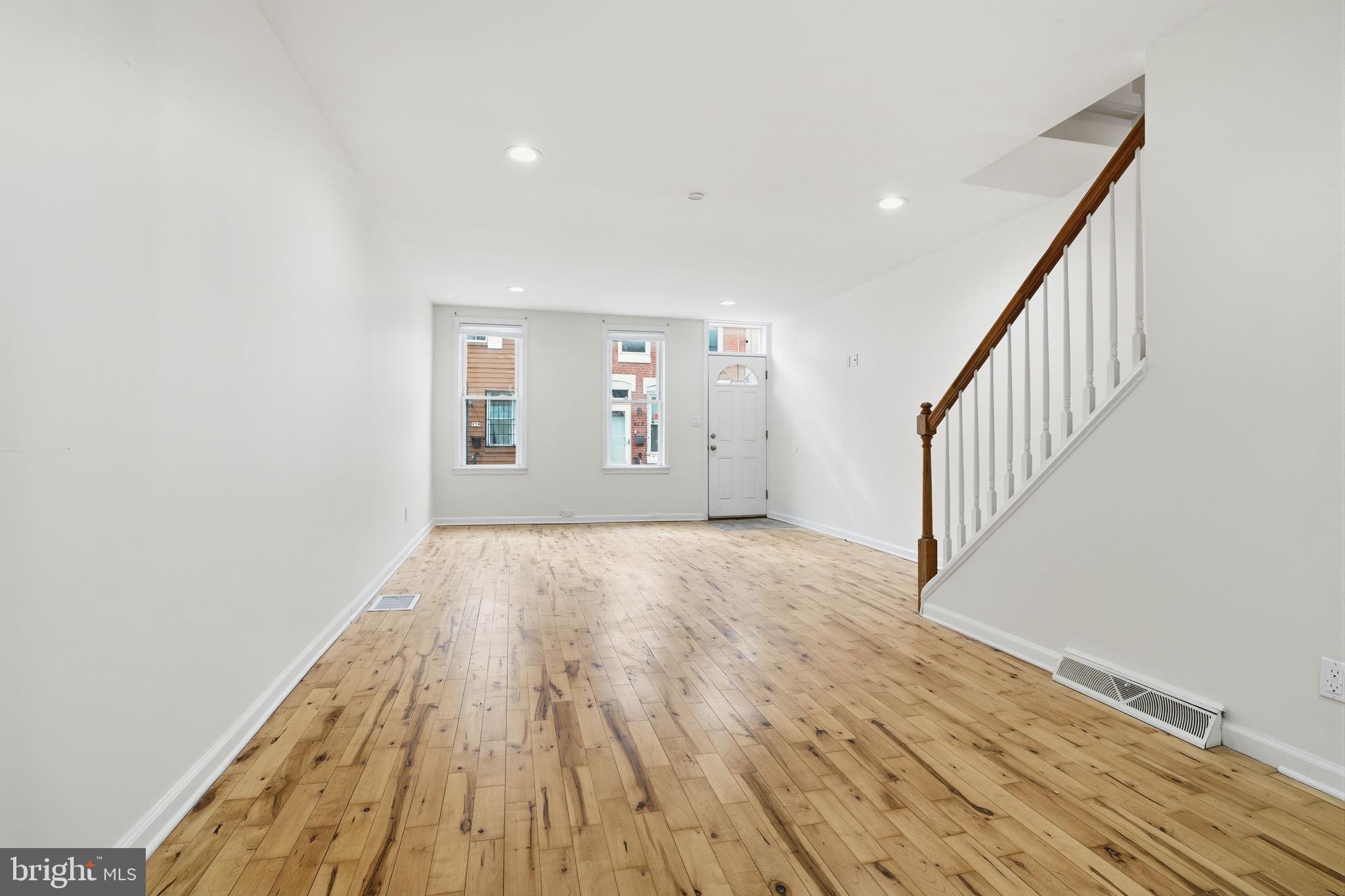 411 Tree Street Philadelphia, PA 19148 - Photo 3 of 20