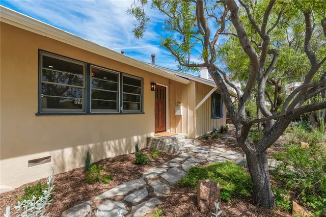 $899,000 | 1901 Phillips Way, Los Angeles, CA 90042