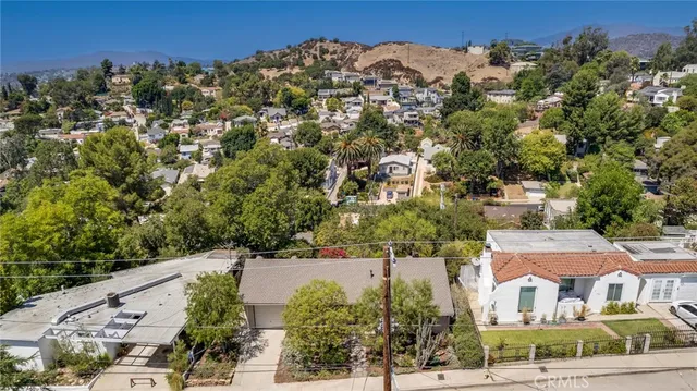 $899,000 | 1901 Phillips Way, Los Angeles, CA 90042