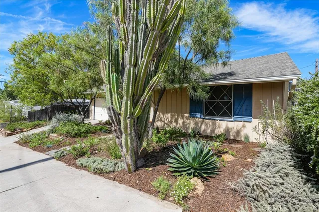 $899,000 | 1901 Phillips Way, Los Angeles, CA 90042