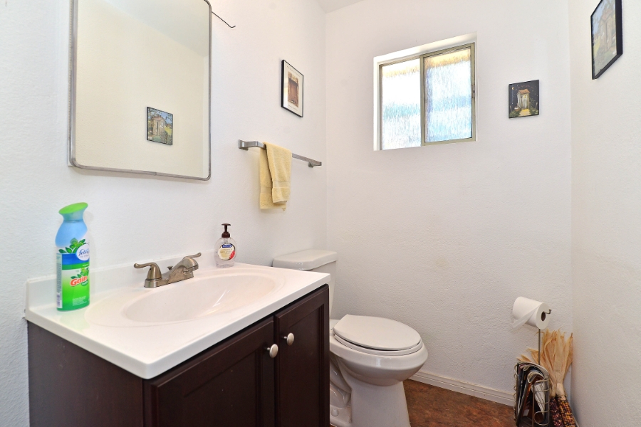 13667 East Lakeview Road Lakeside, CA 92040 - Photo 24 of 25 Gallery Image 24