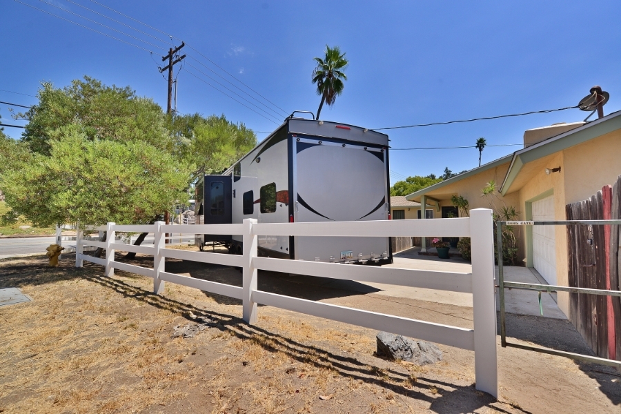 13667 East Lakeview Road Lakeside, CA 92040 - Photo 25 of 25 Gallery Image 25