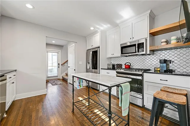 $525,000 | 4428 Summit Street, Kansas City, MO 64111