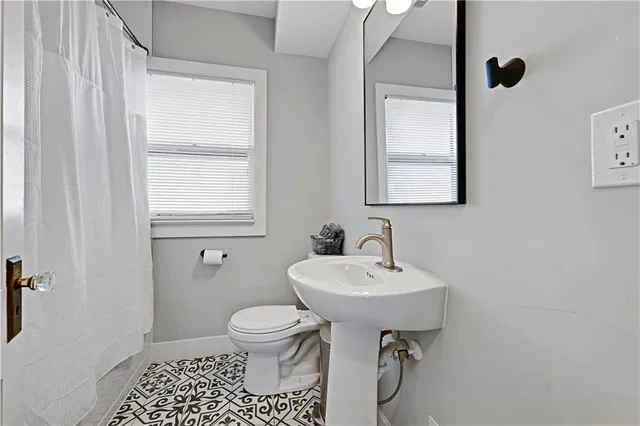 $525,000 | 4428 Summit Street, Kansas City, MO 64111