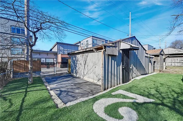 $525,000 | 4428 Summit Street, Kansas City, MO 64111