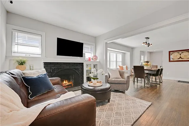 $525,000 | 4428 Summit Street, Kansas City, MO 64111