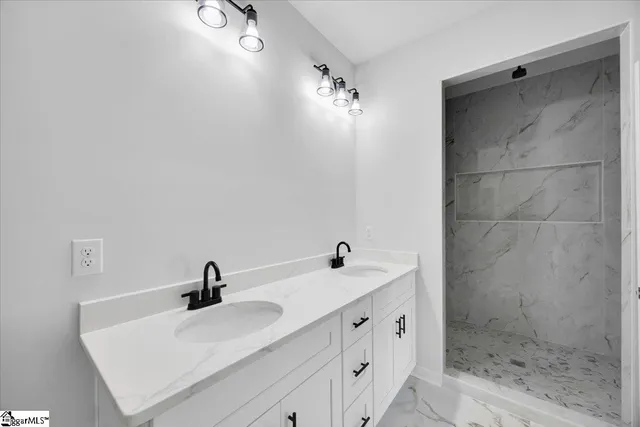 $299,000 | 120 Lyman Avenue, Duncan, SC 29334