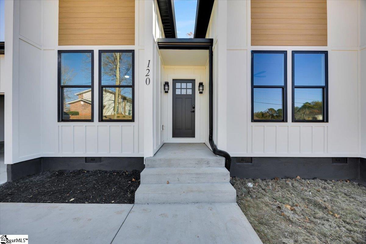 120 Lyman Avenue Duncan, SC 29334 - Photo 2 of 31