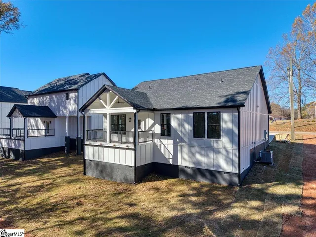 $299,000 | 120 Lyman Avenue, Duncan, SC 29334