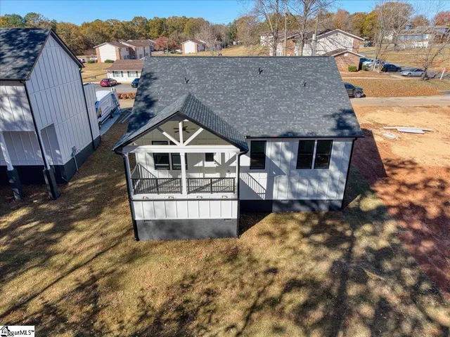 $299,000 | 120 Lyman Avenue, Duncan, SC 29334