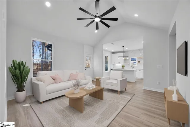 $299,000 | 120 Lyman Avenue, Duncan, SC 29334