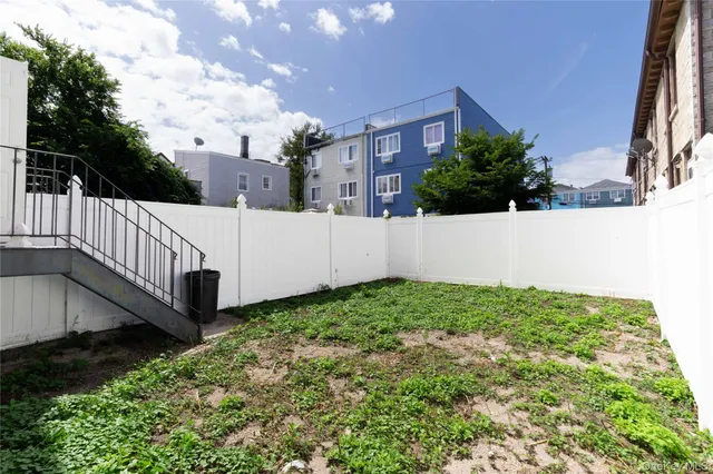 $1,299,000 | 2-15 Beach 96th Street | Rockaway Beach