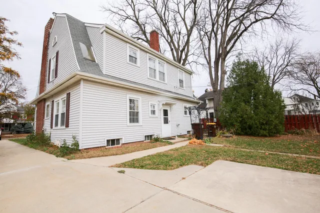 $169,000 | 311 East Brayton Road, Mount Morris, IL 61054