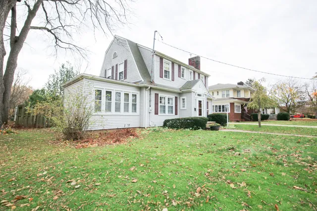 $169,000 | 311 East Brayton Road, Mount Morris, IL 61054