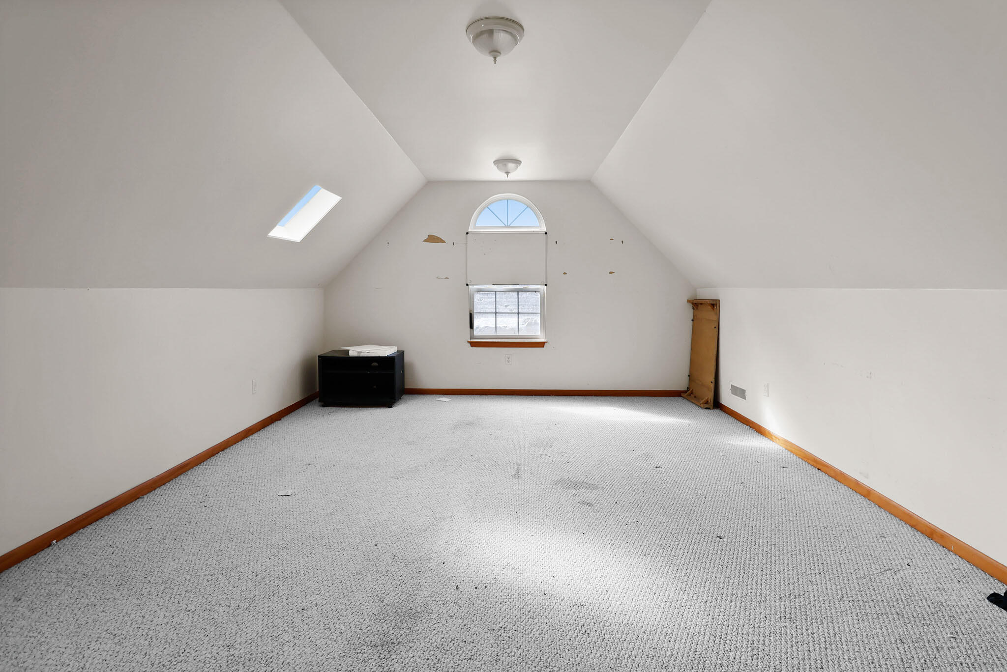 2829 Cheryl Street Portage, IN 46368 - Photo 11 of 18 2048x1368