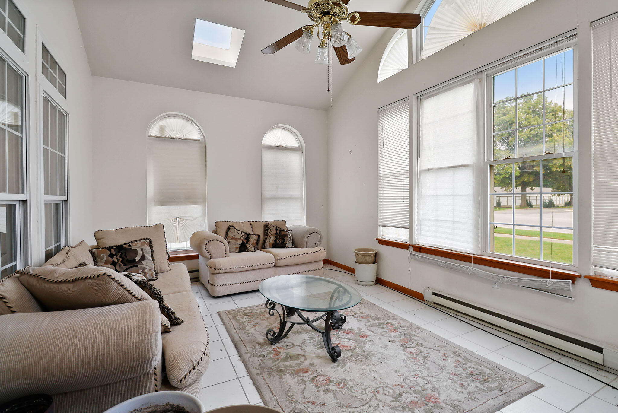 2829 Cheryl Street Portage, IN 46368 - Photo 5 of 18 2048x1369