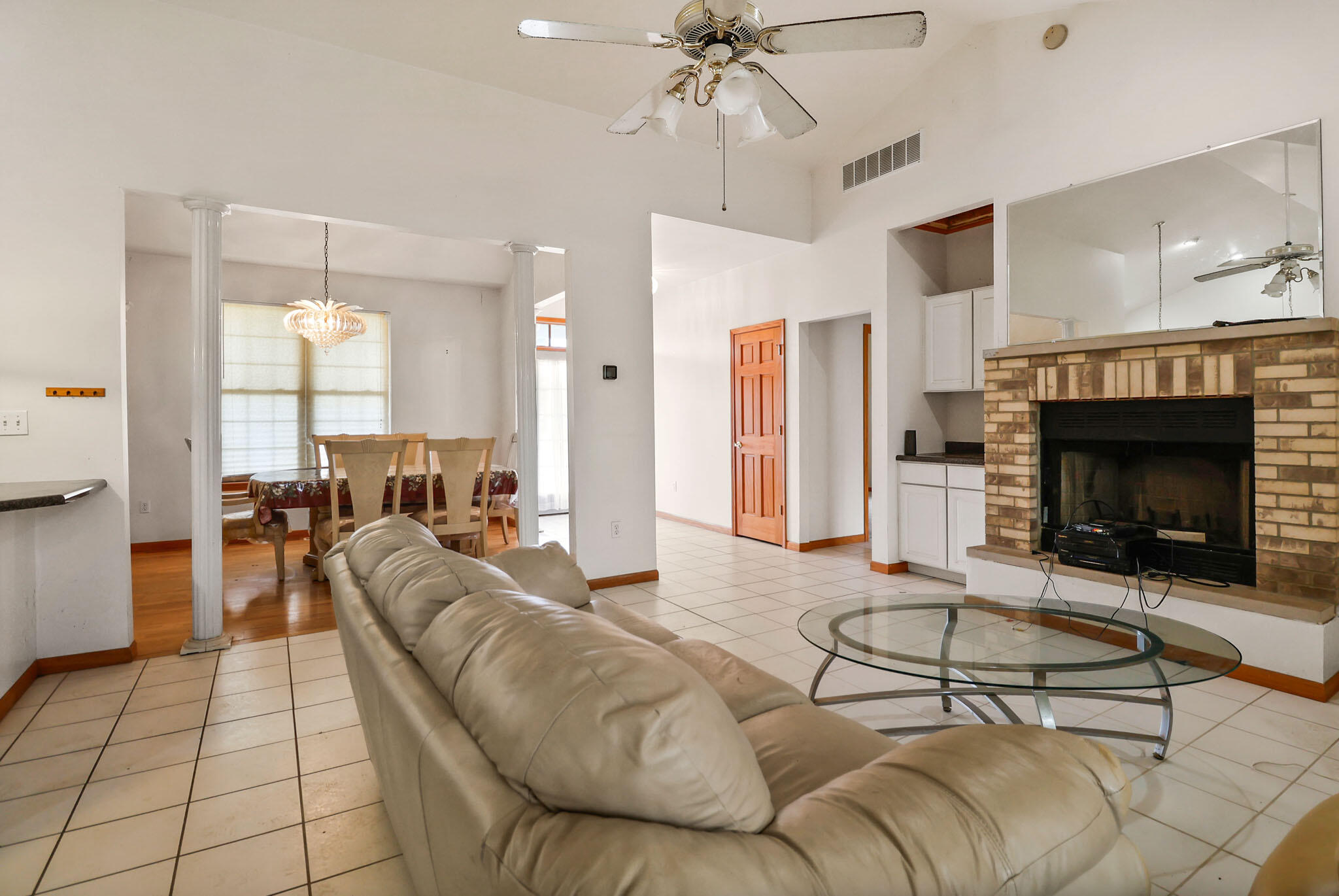 2829 Cheryl Street Portage, IN 46368 - Photo 6 of 18 2048x1370