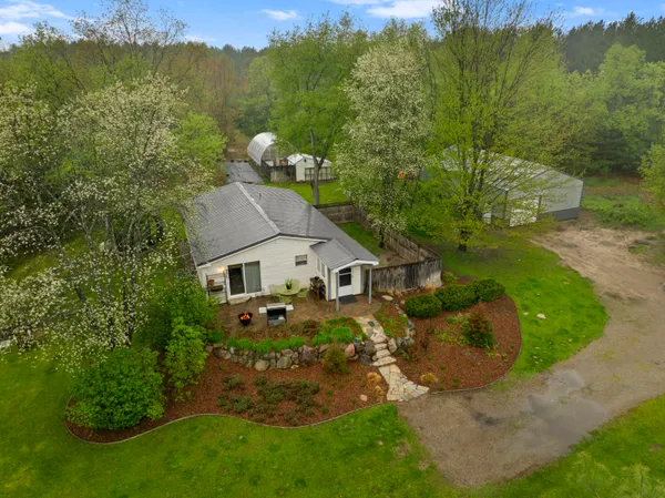 $250,000 | 11774 Healy Lake Road, Bear Lake, MI 49614