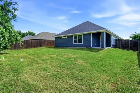 $320,900 | 103 Clover Circle, Weatherford, TX 76086