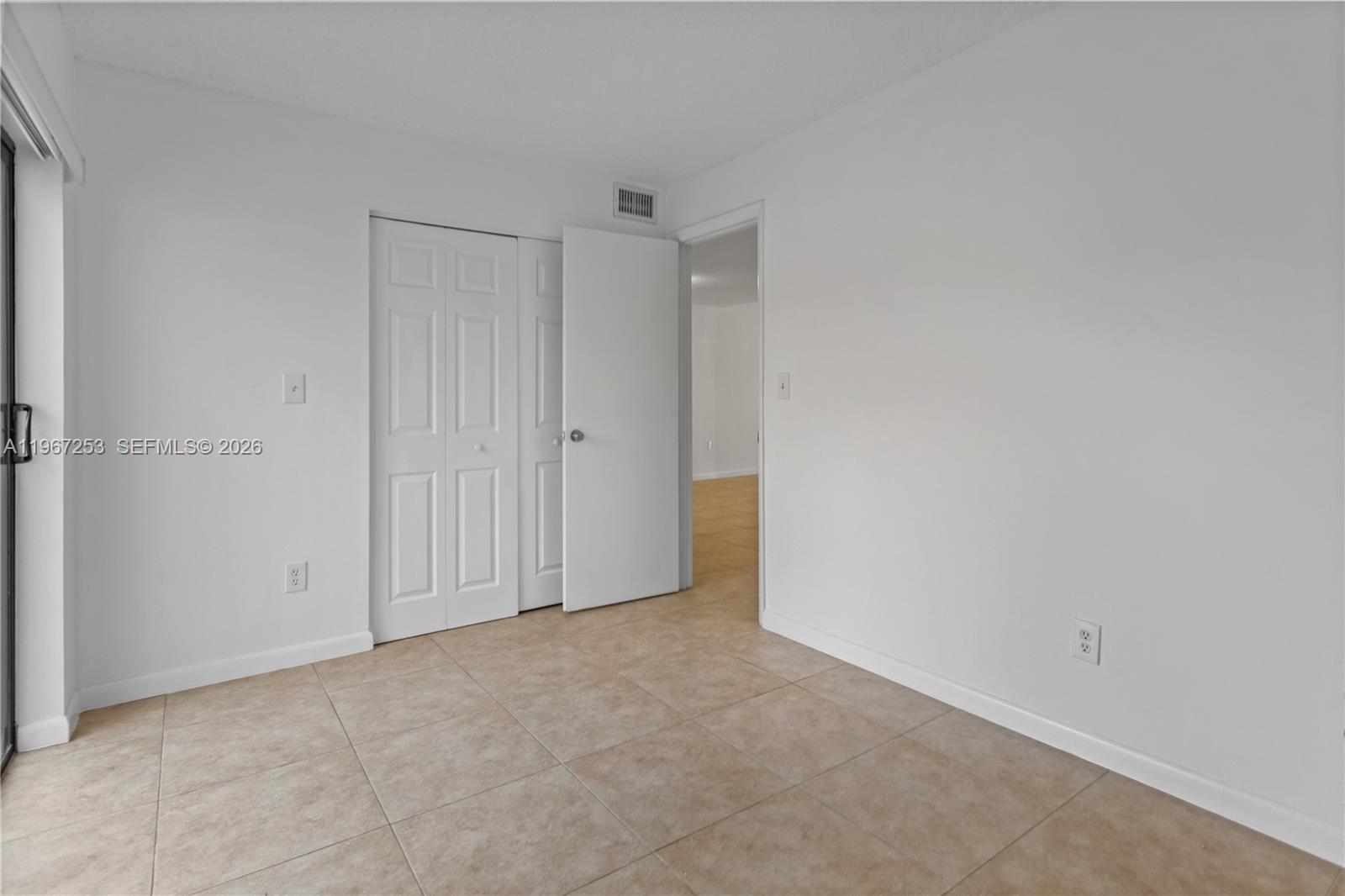 6502 Southwest 114th Avenue Miami, FL 33173 - Photo 17 of 68