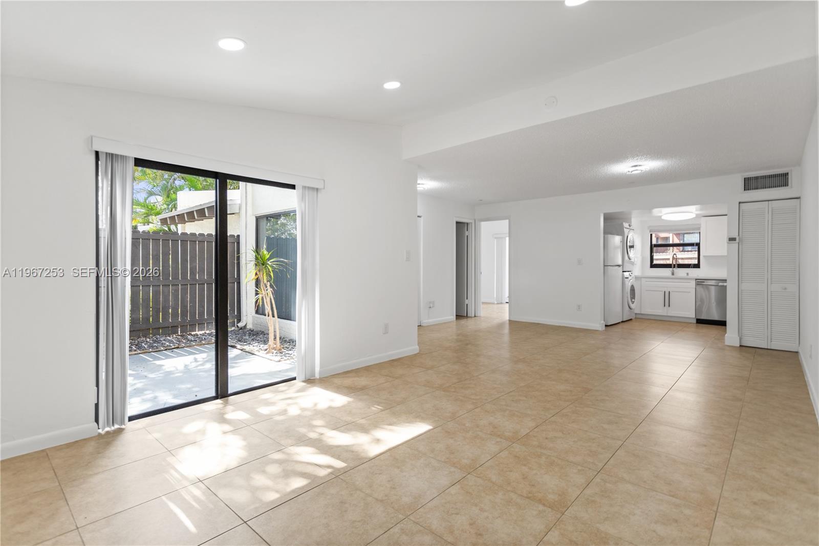 6502 Southwest 114th Avenue Miami, FL 33173 - Photo 25 of 68