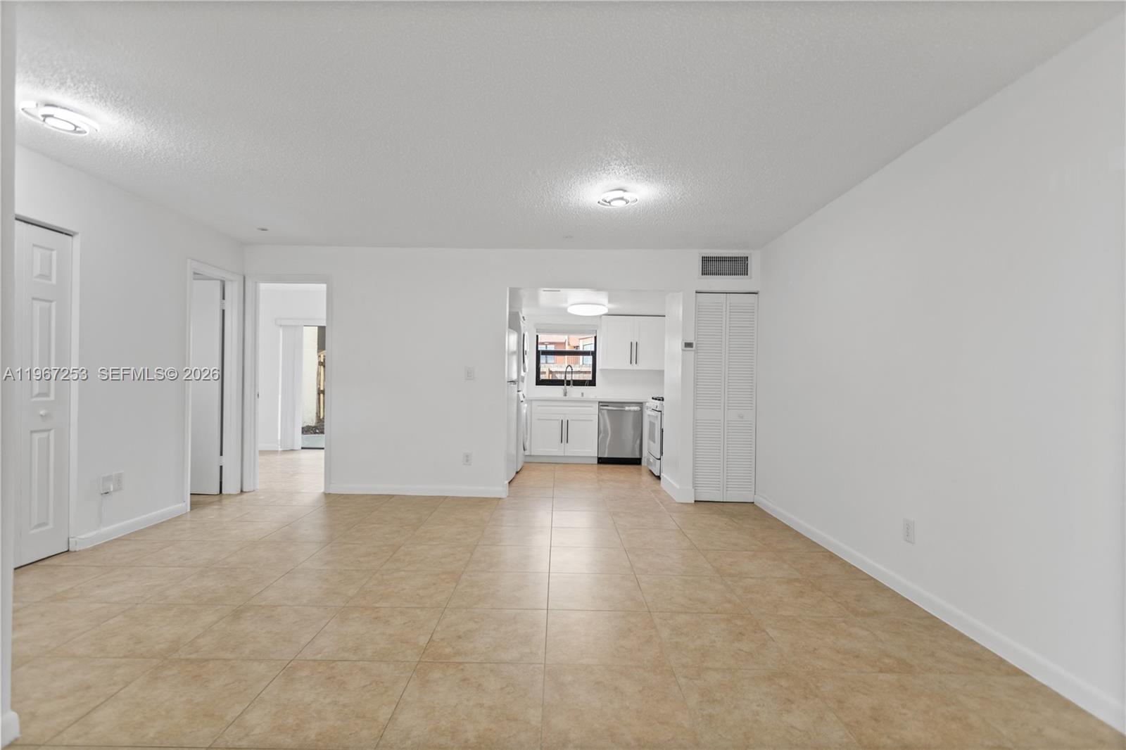 6502 Southwest 114th Avenue Miami, FL 33173 - Photo 28 of 68