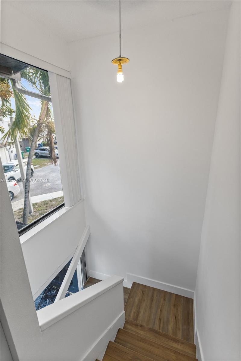 6502 Southwest 114th Avenue Miami, FL 33173 - Photo 37 of 68