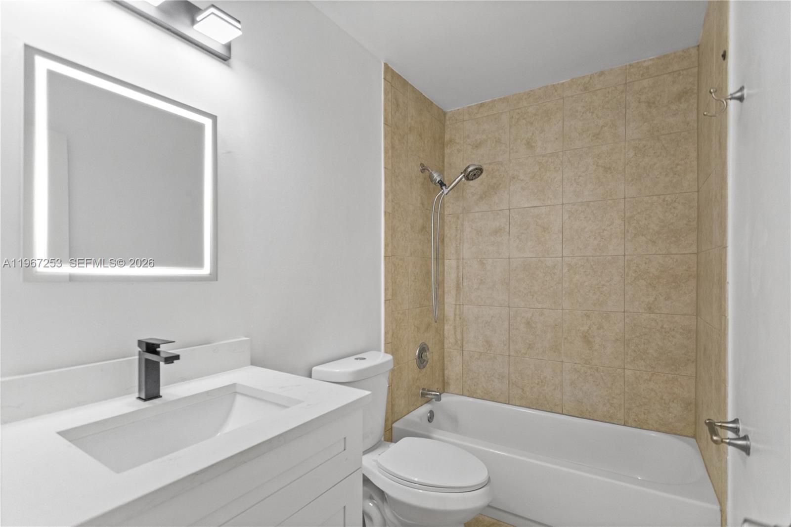 6502 Southwest 114th Avenue Miami, FL 33173 - Photo 41 of 68