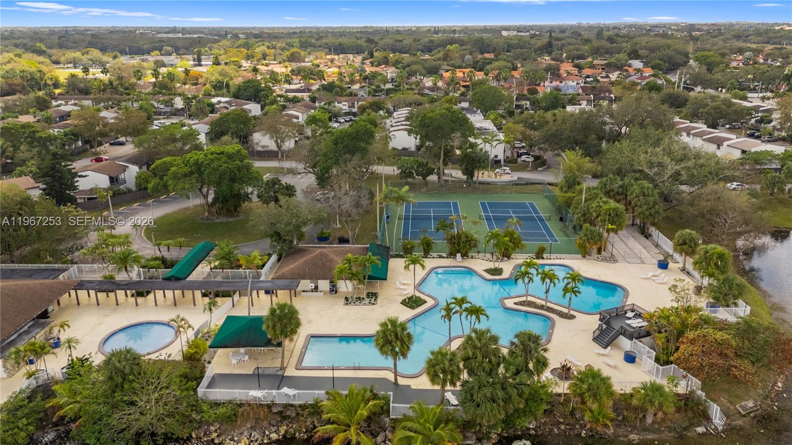 6502 Southwest 114th Avenue Miami, FL 33173 - Photo 60 of 68