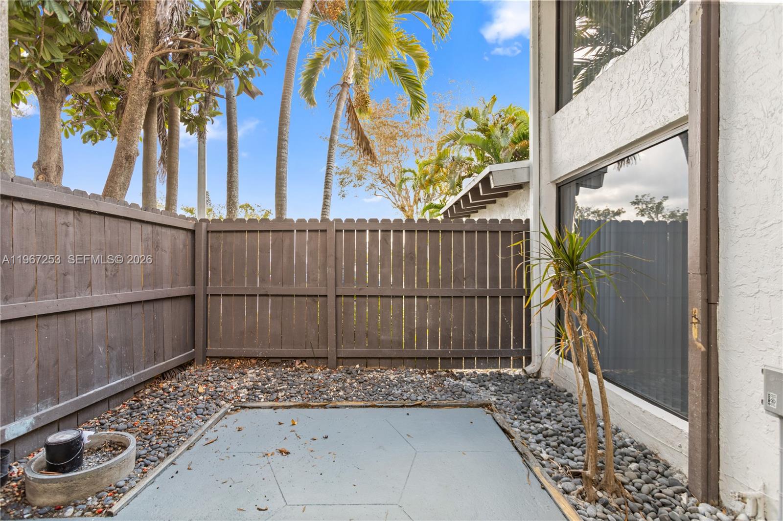 6502 Southwest 114th Avenue Miami, FL 33173 - Photo 8 of 68