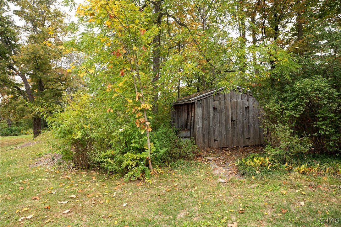 1667 Coon Hill Road Skaneateles, NY 13152 - Photo 36 of 40