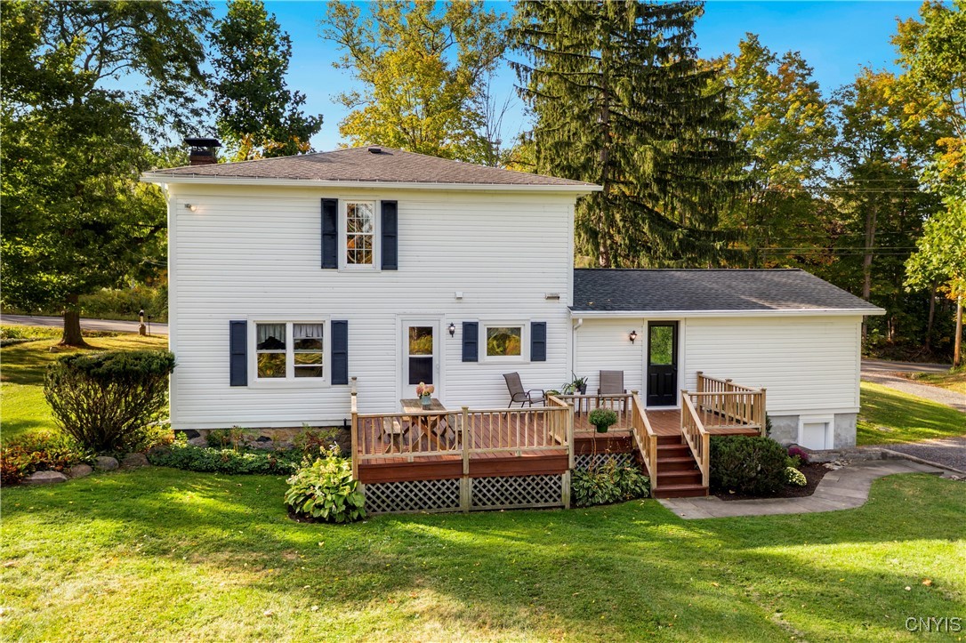 1667 Coon Hill Road Skaneateles, NY 13152 - Photo 4 of 40