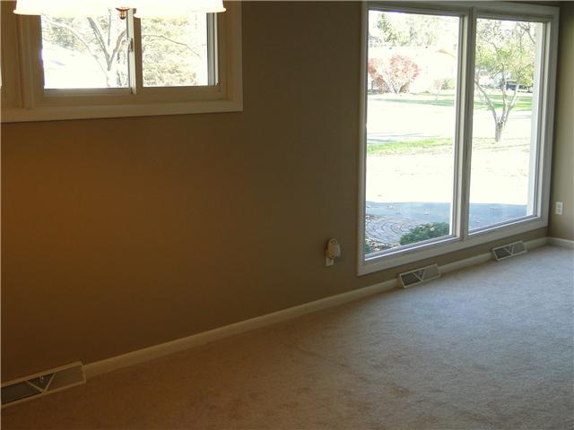 2325 Edgevale Road Columbus, OH 43221 - Photo 3 of 6