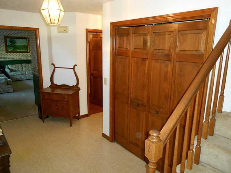 3681 Marbella Avenue Springfield, OH 45502 - Photo 7 of 25
