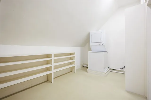 $3,000 | 901 East Avenue, Unit D, Rochester, NY 14607