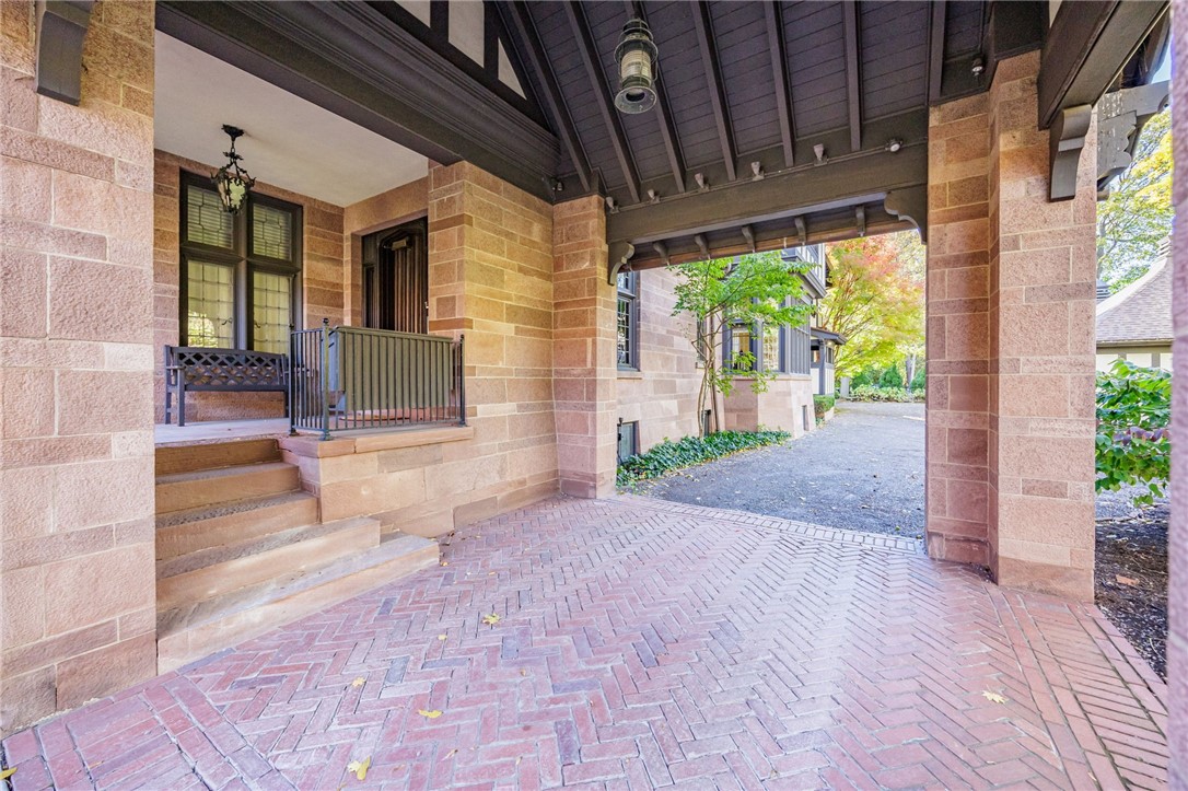 901 East Avenue, Unit D Rochester, NY 14607 - Photo 37 of 42