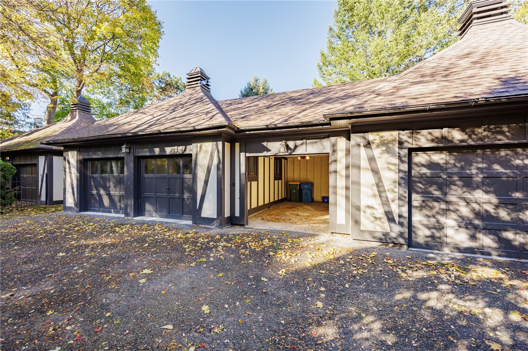 901 East Avenue, Unit D Rochester, NY 14607 - Photo 38 of 42