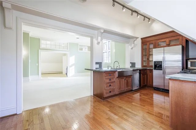 $3,000 | 901 East Avenue, Unit D, Rochester, NY 14607