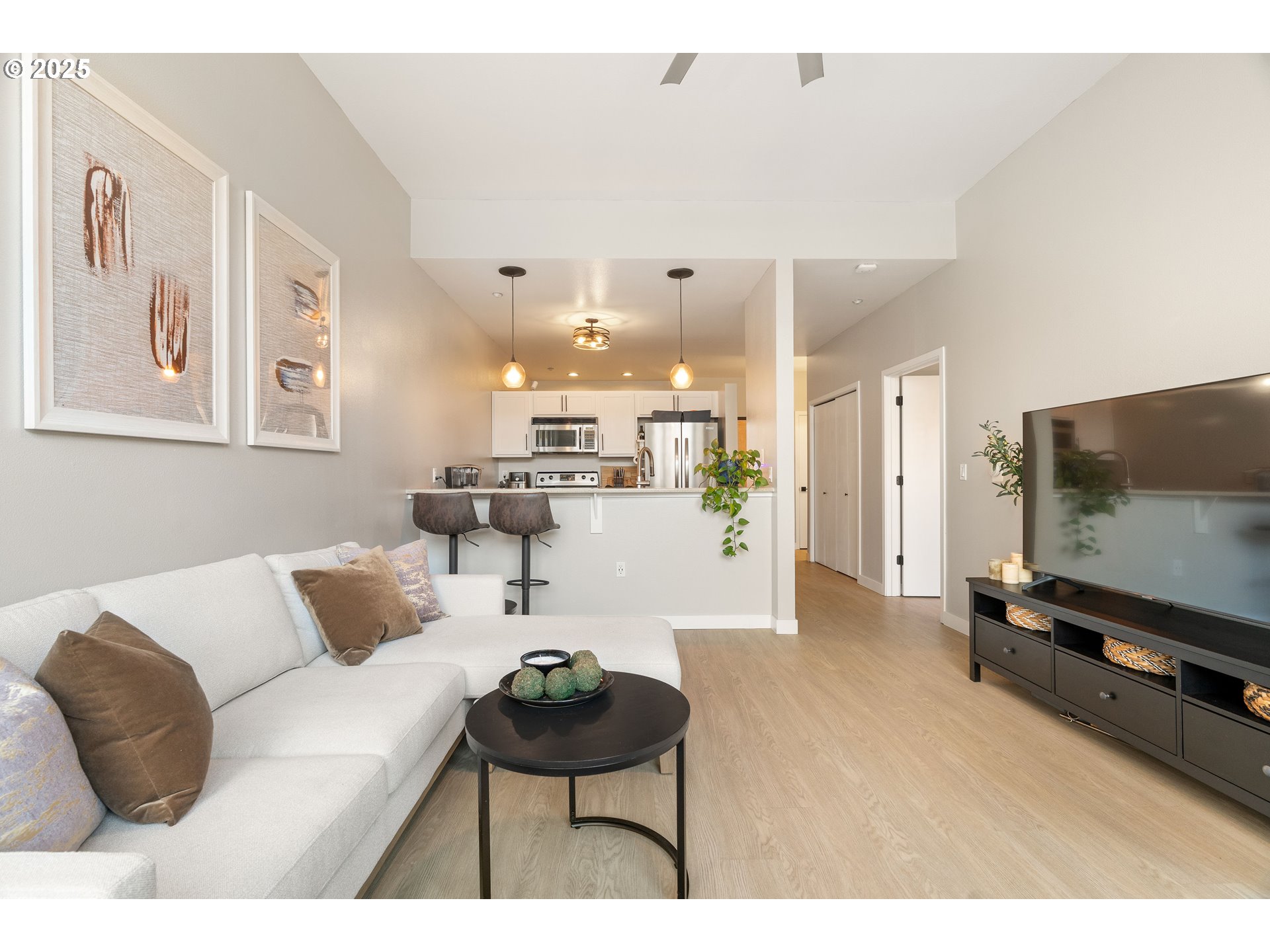 1125 Northwest 9th Avenue, Unit 517 Portland, OR 97209 - Photo 14 of 45