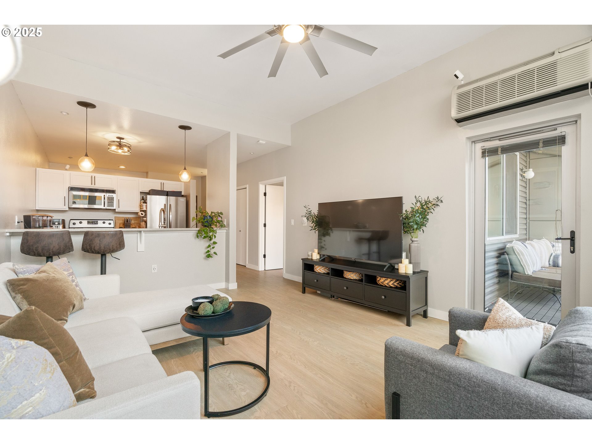 1125 Northwest 9th Avenue, Unit 517 Portland, OR 97209 - Photo 24 of 45