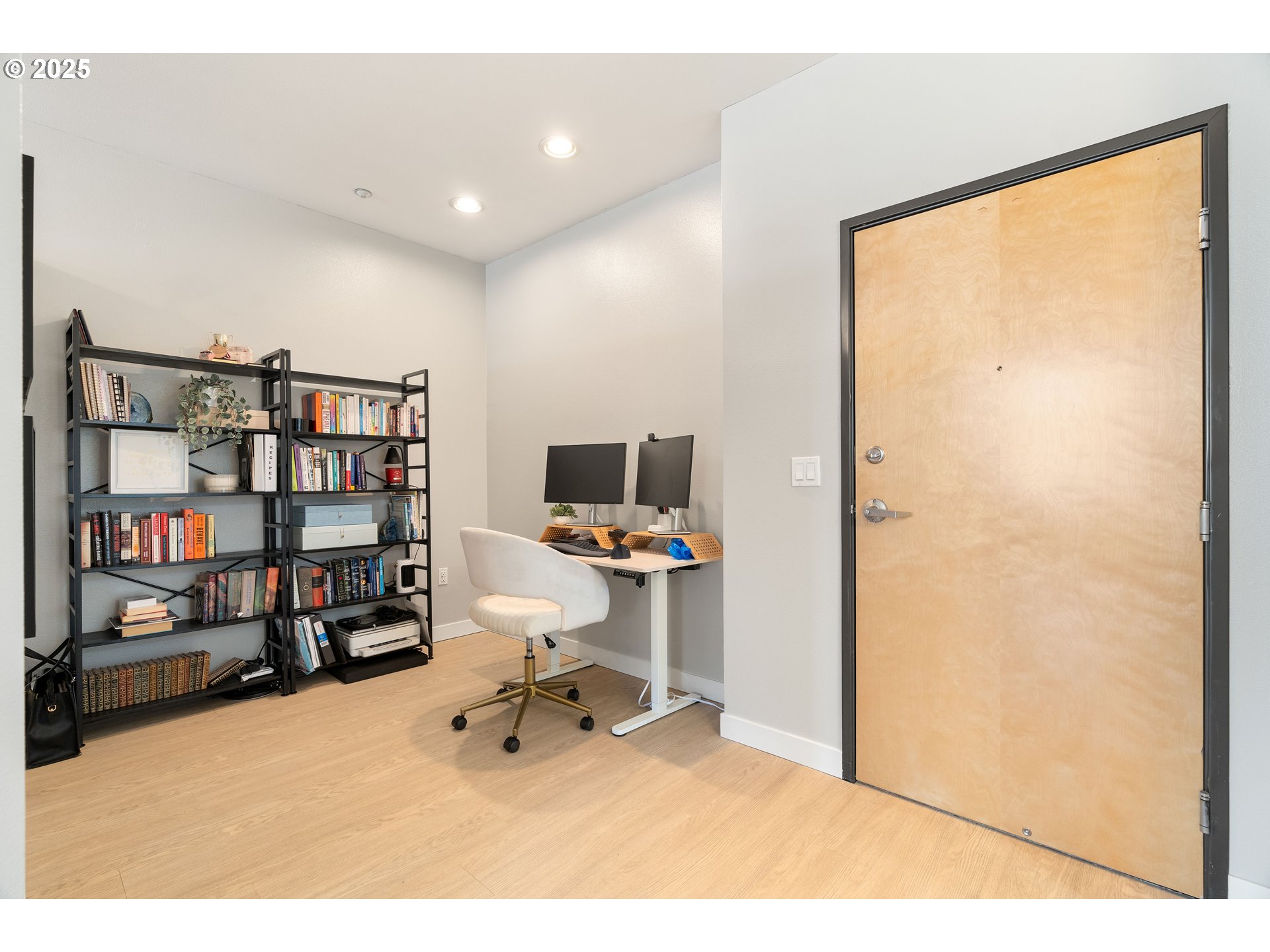 1125 Northwest 9th Avenue, Unit 517 Portland, OR 97209 - Photo 4 of 45