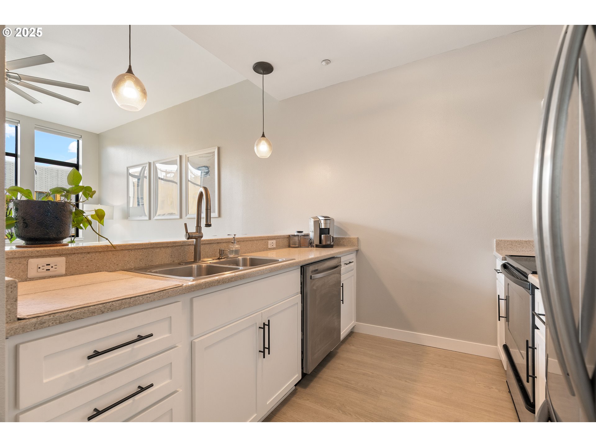 1125 Northwest 9th Avenue, Unit 517 Portland, OR 97209 - Photo 9 of 45