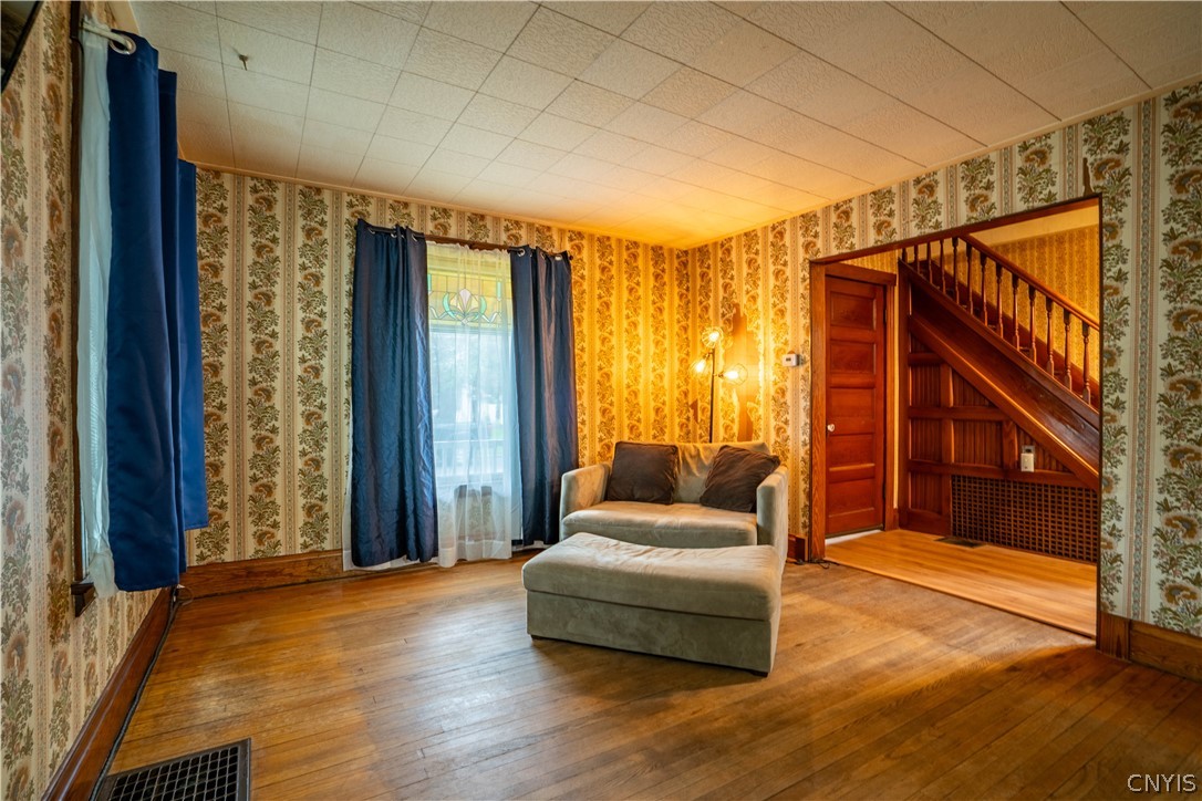 519 Broadway Street Oneida, NY 13421 - Photo 12 of 47