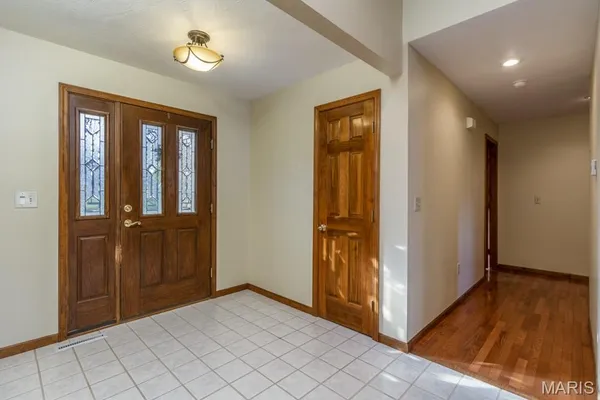 $289,900 | 1808 Magnolia Drive, Lebanon, MO 65536