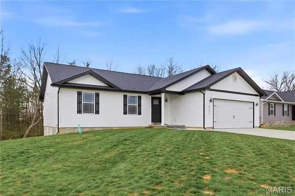 $325,000 | 29514 Walnut Valley Lane, Wright City, MO 63390