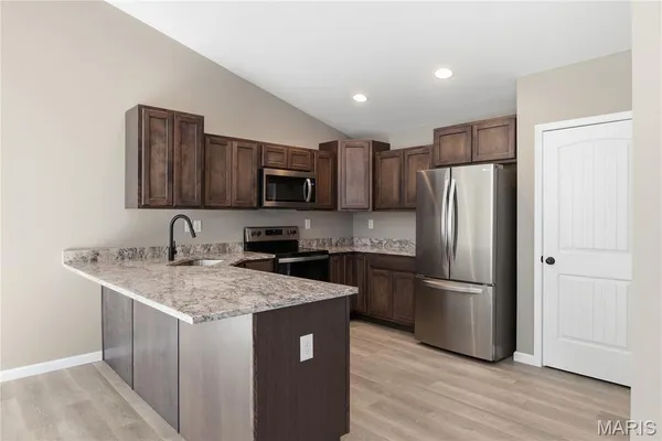 $325,000 | 29514 Walnut Valley Lane, Wright City, MO 63390