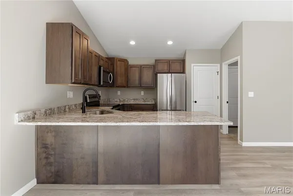 $325,000 | 29514 Walnut Valley Lane, Wright City, MO 63390