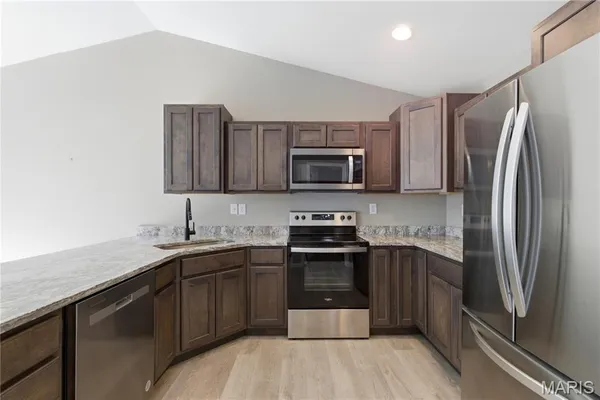 $325,000 | 29514 Walnut Valley Lane, Wright City, MO 63390