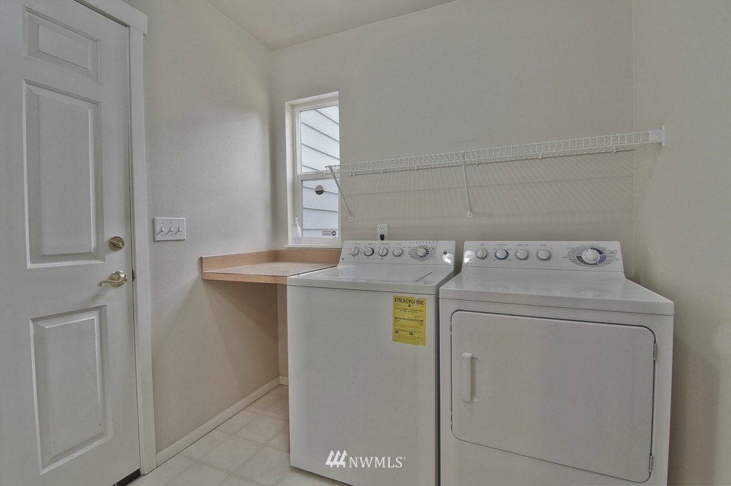 18617 173rd Way Southeast Renton, WA 98058 - Photo 17 of 24 Gallery Image 17