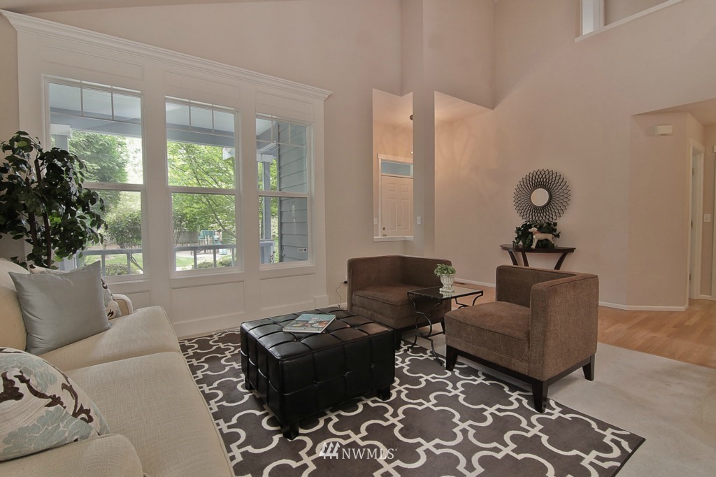 18617 173rd Way Southeast Renton, WA 98058 - Photo 5 of 24 Gallery Image 5